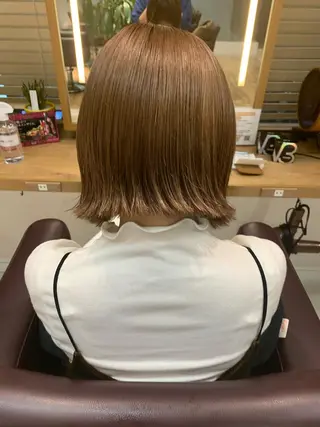 ミディアム カラー ヘアアレンジ 🫧透明感カラー/ ボブ/小笠原汐海🪽のヘアスタイル
