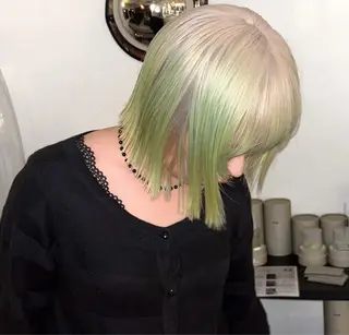 ショート カラー Rena✴︎トレンド ×スタンダードMIXのヘアスタイル