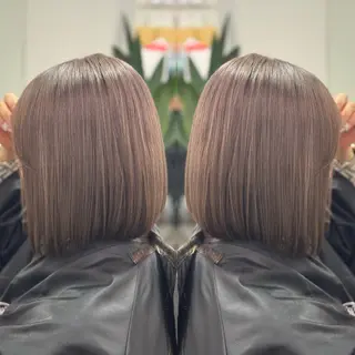 ショート カラー バレイヤージュ ボブ🌈ナツヤのヘアスタイル