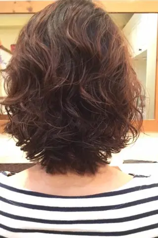 パーマ ショート ミディアム 丸山 良司のヘアスタイル
