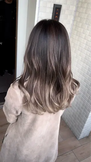 ロング カラー バレイヤージュ /ハイライト/もときのヘアスタイル