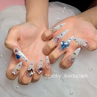ネイル ピンキー 池田公園店のネイルデザイン