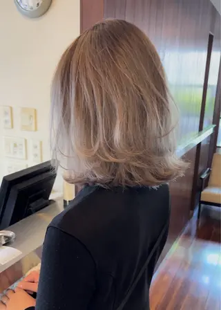 ミディアム カラー 田室 和幸のヘアスタイル