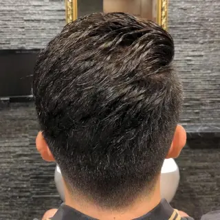 ショート 浅沼 響のヘアスタイル