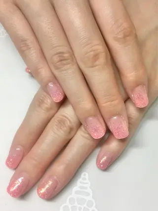 ネイル 新宿ネイルサロン ジェミディローサのネイルデザイン