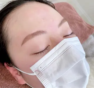 アイブロウ PutilLuca 栗原のマツエク・マツパデザイン