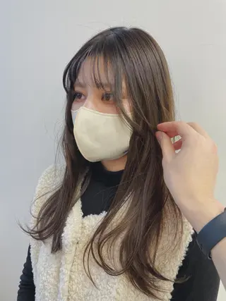 セミロング カラー スギヤマ ショウゴのヘアスタイル