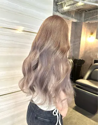 ロング カラー パーマ ヘアアレンジ メンズ 🌱巴結生🌿大宮 ☁️ミルクティーのヘアスタイル