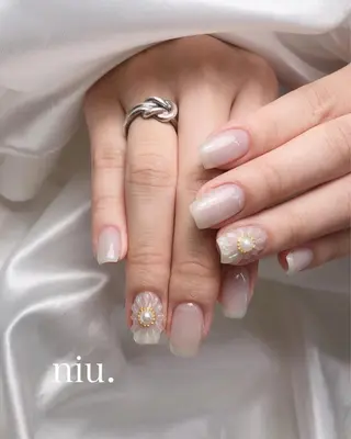 ミディアム nail salon niuのネイルデザイン