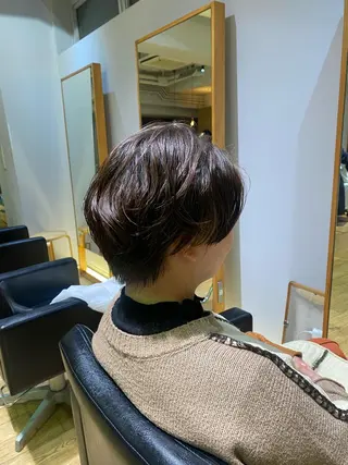 ショート 大人可愛い♡コテ巻き パーマ🌼杉田 萌恵のヘアスタイル