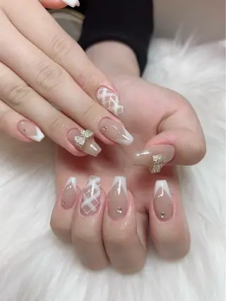 ネイル Nail salon EM（エム）諸星のネイルデザイン