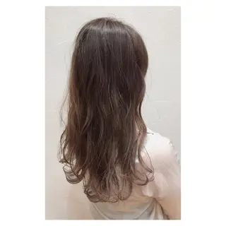 セミロング カラー 360°キレイな ショートカットのヘアスタイル