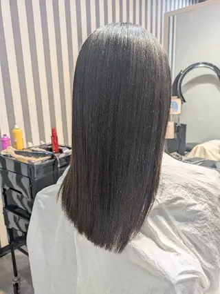 セミロング 陽葵 (hinata)のヘアスタイル