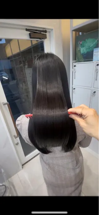 ロング 中顔面短縮 顔まわり新田大翔のヘアスタイル