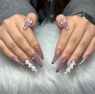 ネイル なな_ CloudyChanのネイルデザイン