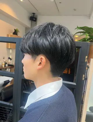 メンズ ブリーチなし 暖色カラー/井上あいのヘアスタイル