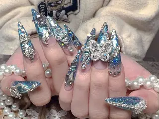 ネイル MoaNail🫶 Yoshiのネイルデザイン