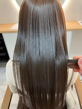 ロング カラー ヘアアレンジ キッズ 横浜関内髪質改善 re:Magoのヘアスタイル