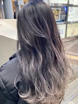 カラー ロング ヘアアレンジ MISAKIエクステ ブリーチ\5900のヘアスタイル