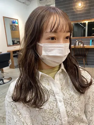 セミロング カラー 砂原 ひよりのヘアスタイル