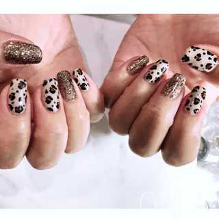 ネイル 園 寛子 （ネイリスト）のネイルデザイン