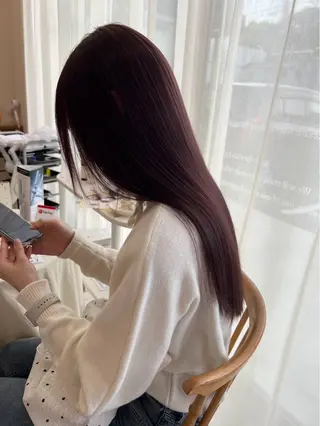 ロング 鈴木 梨瑚のヘアスタイル