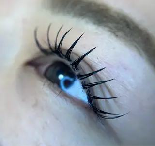 マツエク・マツパ アミューズ MIKIのマツエク・マツパデザイン