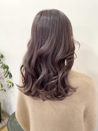 セミロング カラー 服部 樹季のヘアスタイル