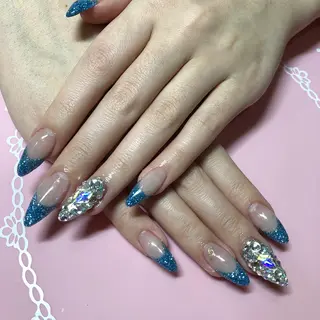 ミディアム ネイル 《LB》ラブリエ Nail&eyeのマツエク・マツパデザイン