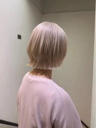 ショート カラー レイヤー/ハイトーン WAKANAのヘアスタイル