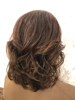 ミディアム 髪質改善美容師🐥 艶だし職人/薄野大輔のヘアスタイル