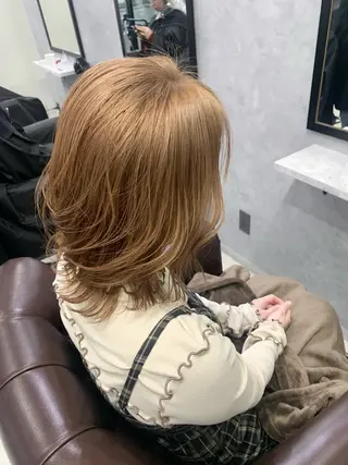 ミディアム 池袋/カラー特化🎨 ロング料金なし🩵のヘアスタイル