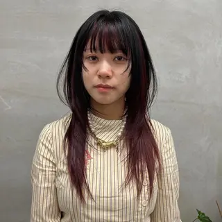 ロング サカモト ナオミのヘアスタイル