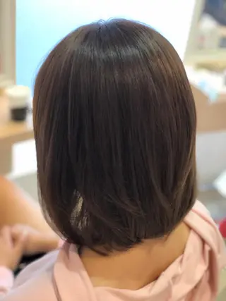 ミディアム 縮毛矯正/髪質改善 継続する美髪のヘアスタイル