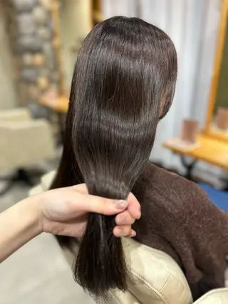 ロング カラー Loa misakiのヘアスタイル