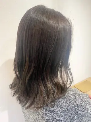 ミディアム 上村 ダイスケのヘアスタイル