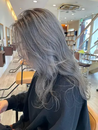 ロング カラー 🍋透け感カラー🍃 オリーブ🍐Kahoのヘアスタイル