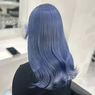 カラー 🤍ハイトーン寒色 🤍MADOKAのヘアスタイル