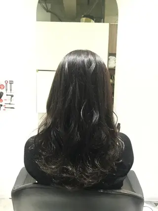 セミロング ✨あなたのお悩み解消 美容師✨TOMOKAのヘアスタイル