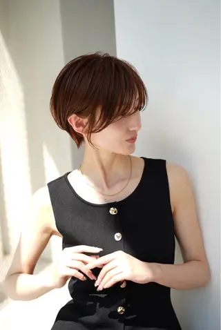 ショート カラー 透明感カラー/伊藤 陸/soigneのヘアスタイル