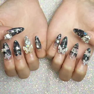 ネイル Y nail なんば堀江店のネイルデザイン