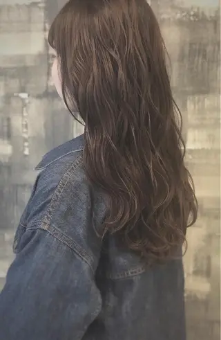 ロング カラー 日高 香織のヘアスタイル
