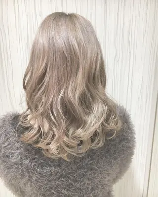 ミディアム セミロング ロング カラー パーマ ヘアアレンジ ✨艶髪✨透明感✨ 山内大樹のヘアスタイル