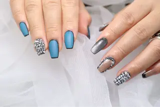 ネイル nailsalon Manina齋藤愛美のネイルデザイン