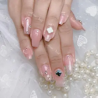 ネイル Yukiko 🌙のネイルデザイン