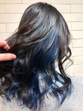 セミロング 髪質改善⌇透明感 カラー⌇川上葵のヘアスタイル
