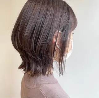 ショート カラー 山口 莉奈のヘアスタイル
