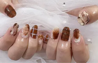 ネイル Nail R🌷 AKARI恵比寿のネイルデザイン