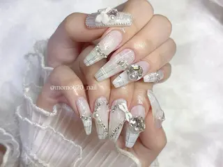 ネイル momoka🤍 四ツ橋のネイルデザイン