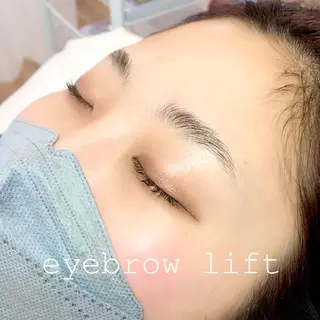 アイブロウ 山本 あさ美のマツエク・マツパデザイン